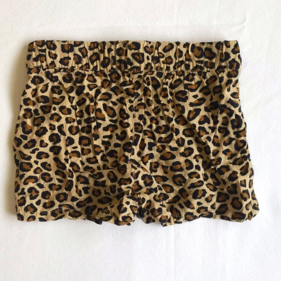 old navy leopard print lightweight rayon pull-on shorts 12-18 months baby girl - Picture 4 of 5